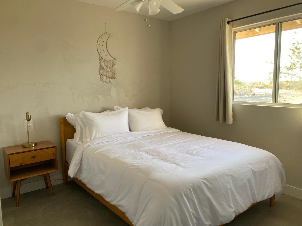 ジョシュア・ツリー Casa Del Desierto - Panoramic Views - Pet Friendly - Fire Pitヴィラ エクステリア 写真