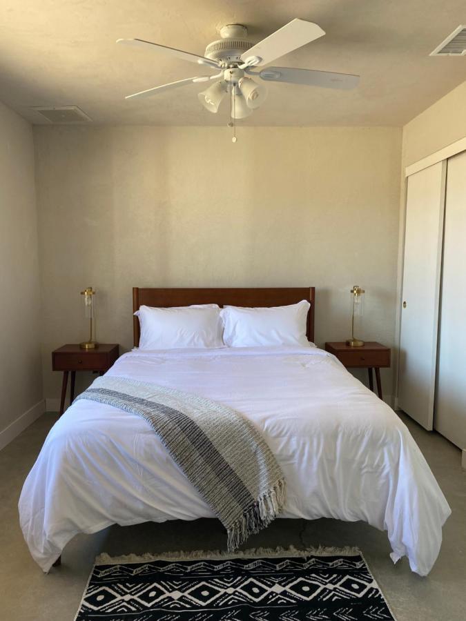 ジョシュア・ツリー Casa Del Desierto - Panoramic Views - Pet Friendly - Fire Pitヴィラ エクステリア 写真